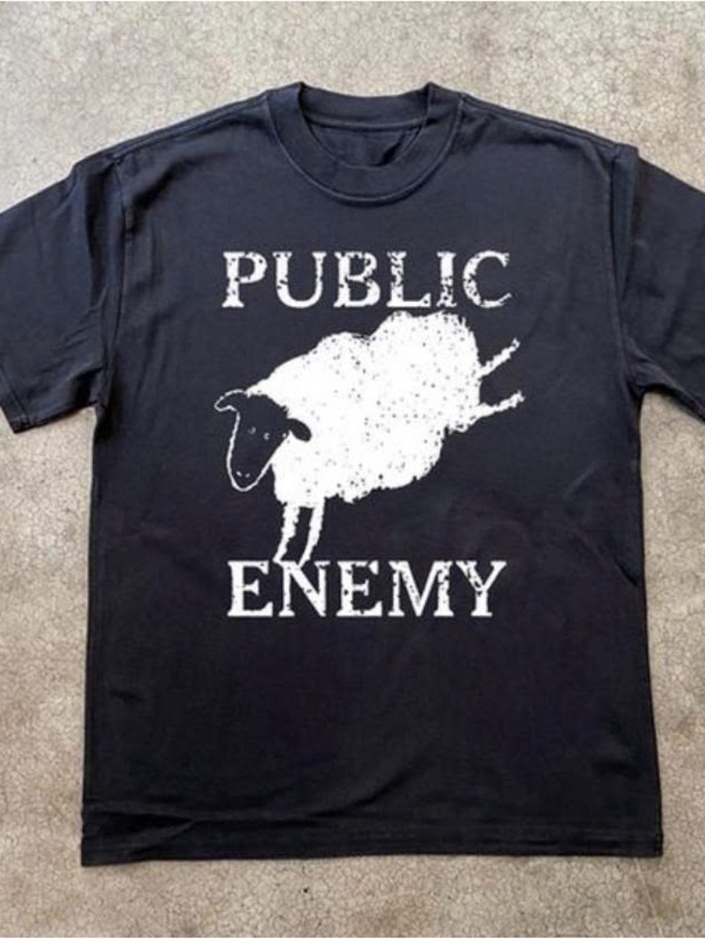 T-Shirt with White Public Enemy Sheep Graphic